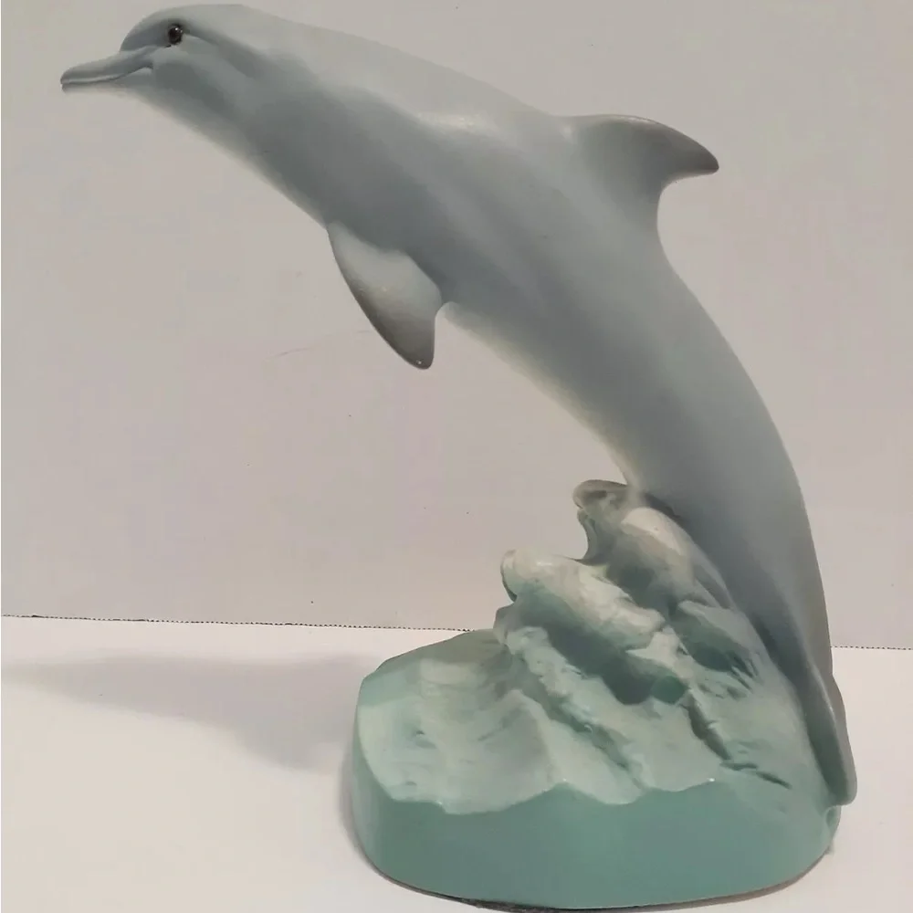 1994 Universal Statuary Dolphin Sculpture - Picture 2 of 9